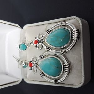 Silver Turquoise drop earrings